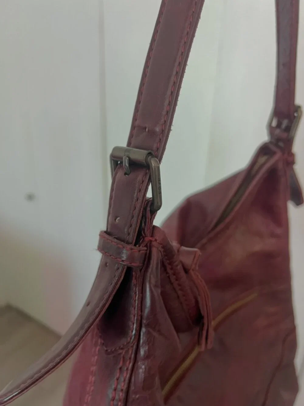Vintage FRYE Burgundy Leather Hobo Bag ❤️